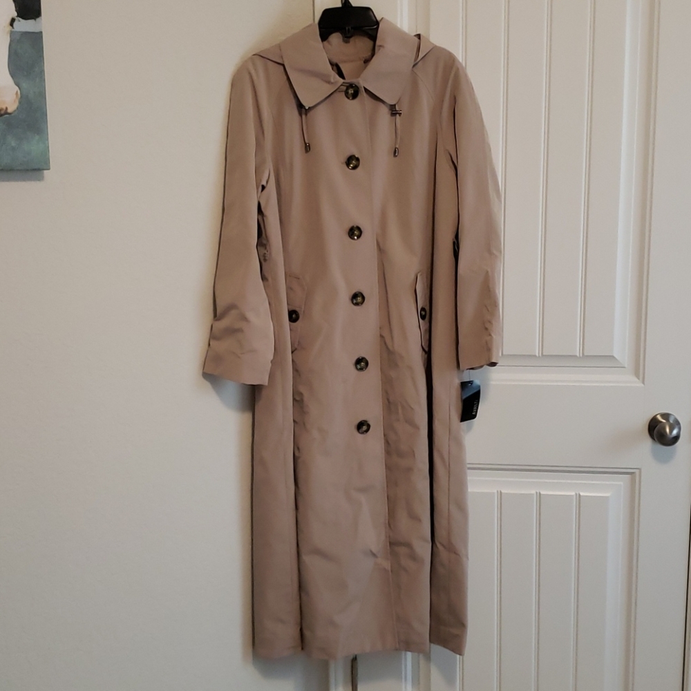 🔥NWT Avanti trench coat